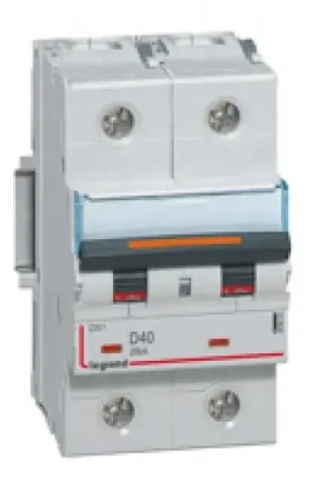 Koopje Legrand Installatieautomaat D40 D karakteristiek 40A 2P 3TE 409824