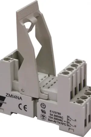 Alleen Vandaag Carlo Gavazzi CG RELAISVOET VOOR SCHAKELRELAIS TYPE RMIA4 MET KLEMBEUGEL DIN-RAIL